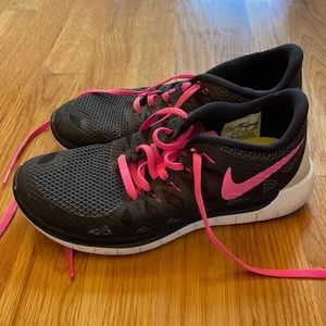 Nike Free 5.0 sneakers!